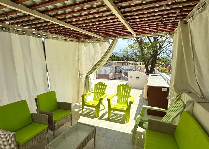 Ferienhaus Parakeet Paradise 2nd Floor With Rooftop Coco
