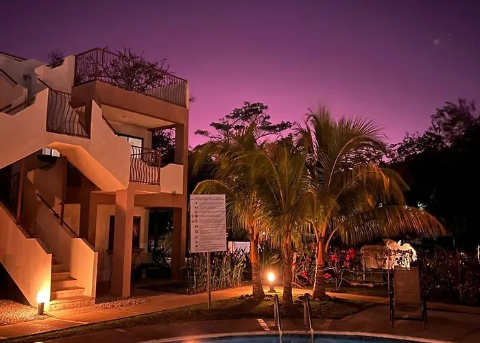 Сasa de vacaciones Parakeet Paradise 2nd Floor With Rooftop