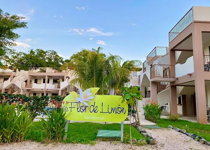 Сasa de vacaciones Parakeet Paradise 2nd Floor With Rooftop *