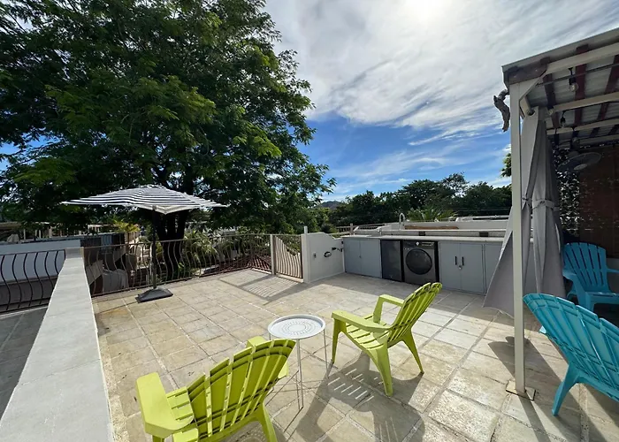Vakantiehuis Parakeet Paradise 2nd Floor With Rooftop